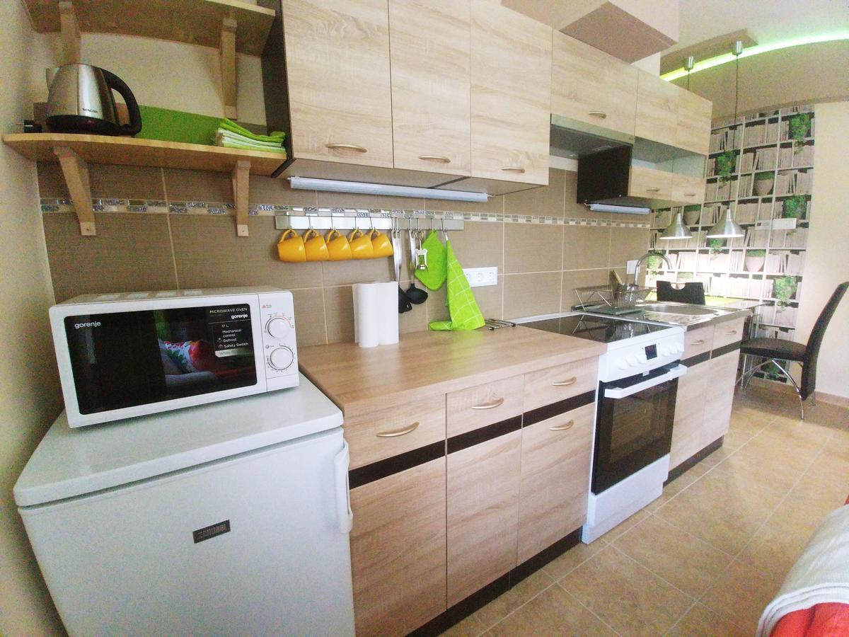 Sarok Apartmanhaz Mako Exterior photo